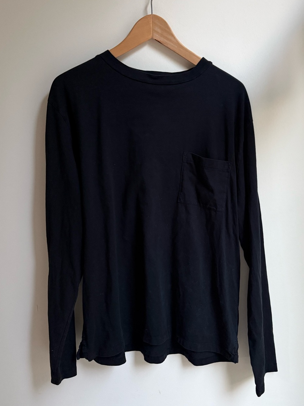 JEANERICA Long-Sleeve Pocket Tee 100% Organic cotton
